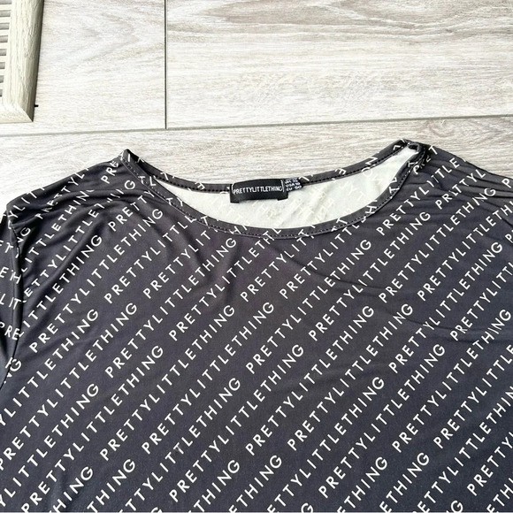 PRETTYLITTLETHING Plus Black Oversized T Shirt  Dress - Picture 7 of 16